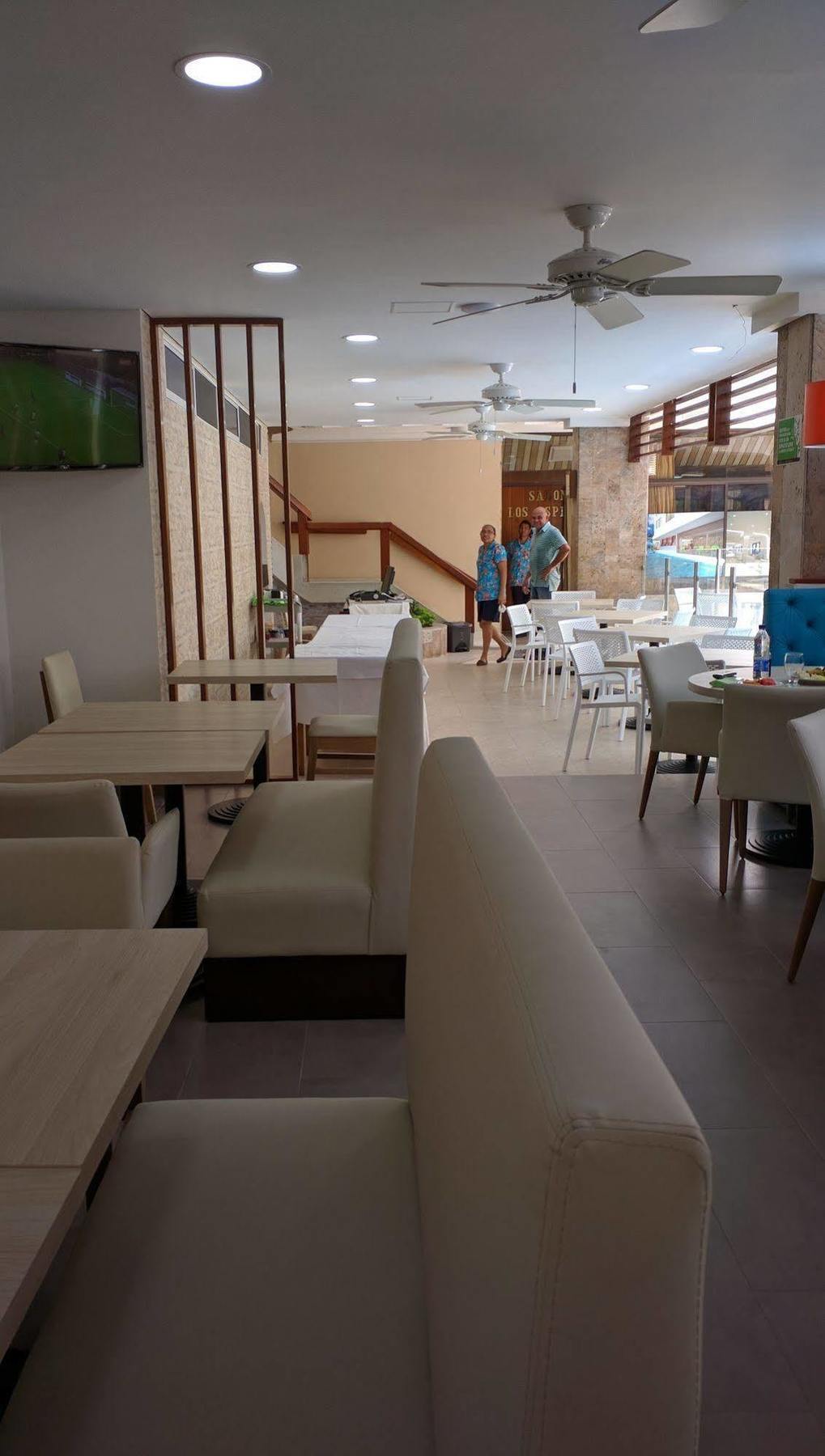 里维埃拉酒店 圣玛尔塔 外观 照片